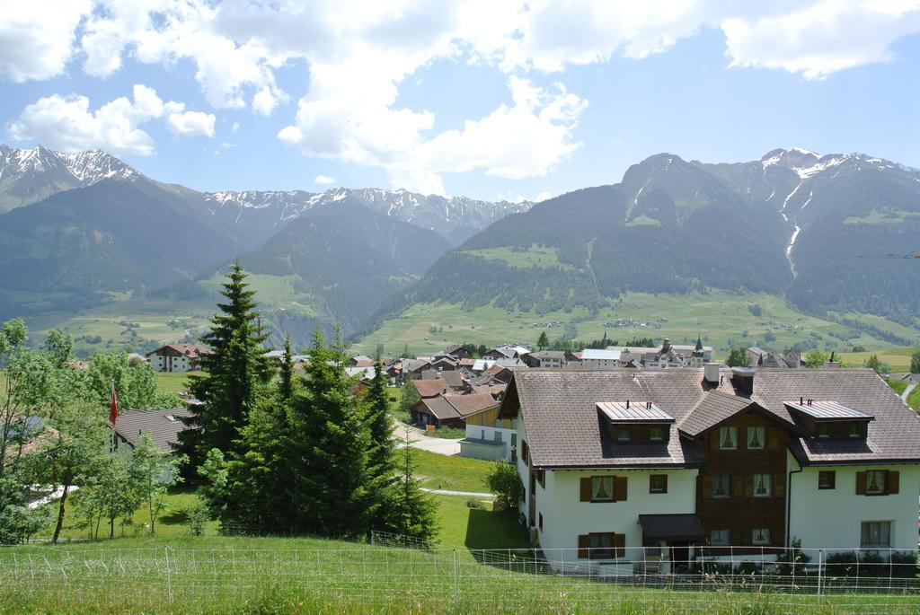 Hotel Ustria / Pensiun Trutg Vella Exteriér fotografie