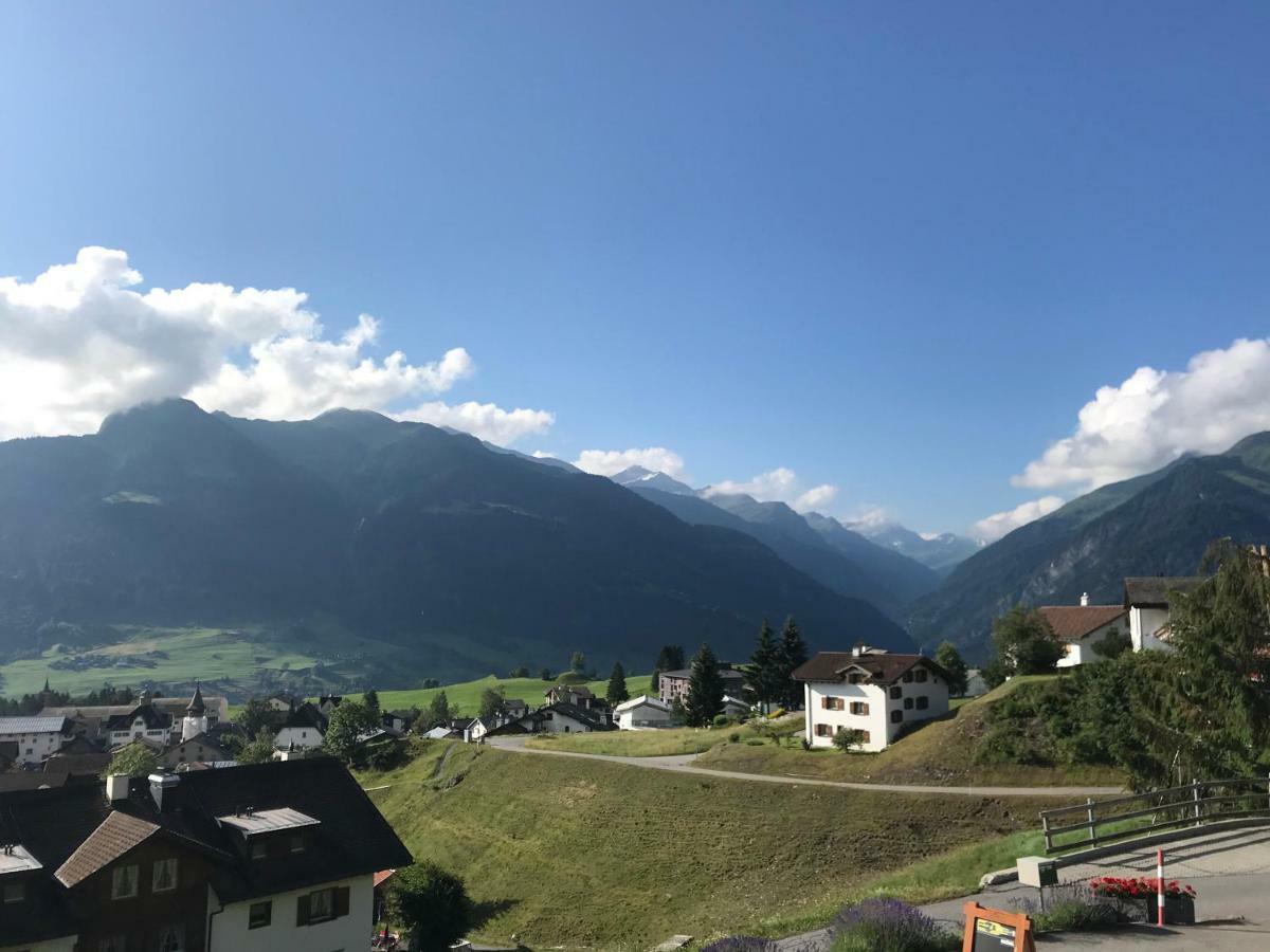 Hotel Ustria / Pensiun Trutg Vella Exteriér fotografie